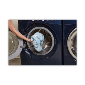 Boardwalk 2164038 16 pulgadas. X 16 pulgadas Paños de Limpieza de Microfibra - Azules (Paquete de 24) - Product Image 4