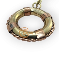 Porte-clés vintage en laiton massif doré, fait main, de haute qualité, en forme de bouée de sauvetage nautique, imprimé UV, avec accents en cuivre