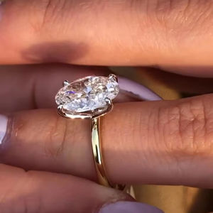 Anillo de compromiso de diamante de corte ovalado cultivado en laboratorio, oro de 14kt, certificado IGI, ajuste de punta de lujo, anillo de regalo de moda para mujer - Product Image 1