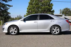 Toyota Camry SE 2014 - Product Image 3