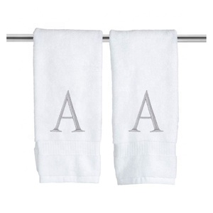 Blanc Pure Color Fluffy Mariage Couple Nom Et Date Personnalisable Brodé 100% Coton Biologique Gots Certifié Serviettes De Bain - Product Image 5