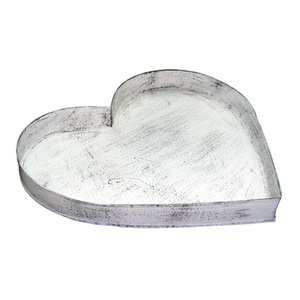 Ensemble de 2 plateaux en forme de cœur en métal pour restaurant et décoration de table faits à la main - Product Image 6