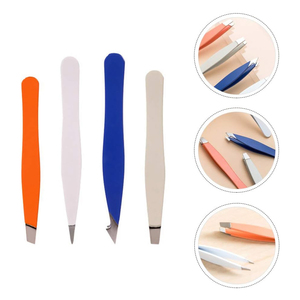 Pince à épiler de luxe Precision Pluck pour une pince à sourcils de toilettage sans effort - Product Image 3