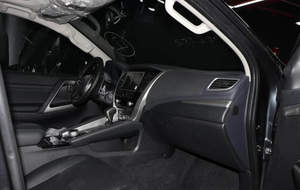 MITSUBISHI MONTERO SPORT ELITE 3.0L essence V6 2023 - Product Image 5