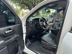 Asequible Chevrolet Silverado 2500HD 2021 LHD/RHD, Camioneta de Trabajo, Cabina Doble, LB, 4WD - Product Image 5