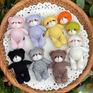 Jouet en laine au crochet, Cadeau animalier, Poupée Amigurumi, Ours en peluche tressé à la main, Lapin au crochet fait main, Jouet tissé, Ours émotionnel - Product Image 1