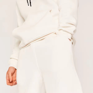Sudadera con capucha de dos piezas con pantalones cortos de tela suave a juego, conjunto ideal para gimnasio de hombres, entrenamiento y Conjuntos Casuales con capucha y pantalones cortos - Product Image 6