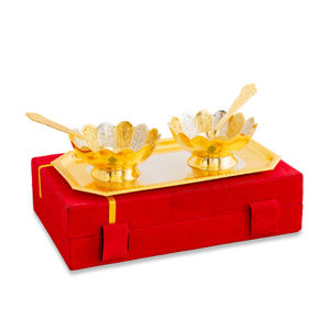 Ensemble de bols polis en or plaqué argent pur IndianArtVilla-Service avec 4 cuillères 1 plateau pour restaurant à domicile - Product Image 1