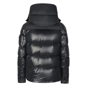 Chaqueta acolchada húmeda brillante con logotipo personalizado para hombre, 2025 algodón, cuello levantado acolchado, 2 bolsillos, decoración con patrón personalizado para invierno - Product Image 3
