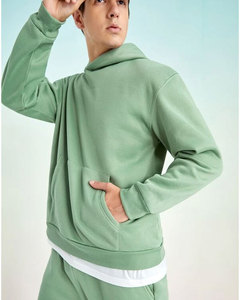 Ensemble survêtement Bella Canvas en solde : sweat à capuche avec cordon de serrage et poche kangourou et pantalon de survêtement - Product Image 4