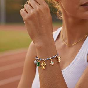จี้ Jeulia Move My Way Pav Soccer Charm ชุบทองเหลือง สำหรับสร้อยคอและสร้อยข้อมือ - Product Image 3