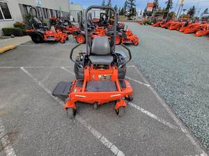 เครื่องตัดหญ้าแบบ Zero Turn รุ่น Kubota ZG123S ปี 2013 – ประสิทธิภาพการใช้งานในพื้นที่อยู่อาศัยที่เชื่อถือได้ พร้อมระบบควบคุมที่แม่นยำ - Product Image 2