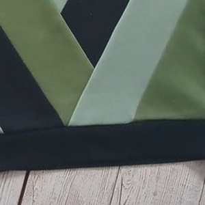 เสื้อสเวตเตอร์ผู้ชายพิมพ์ลายวินเทจทรงโอเวอร์ไซส์ออกแบบได้ตามที่ต้องการ - Product Image 5