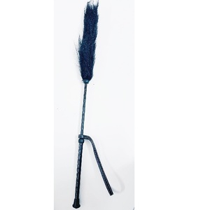 Látigos de Pelo de Caballo de Cuero Genuino de Primera Calidad, 25 Pulgadas, con Color y Logotipo Personalizables - Product Image 1