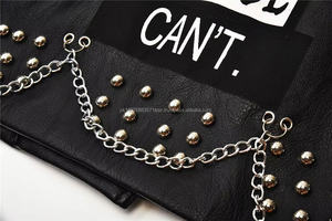 Veste Courte Femme Punk en Cuir PU, Style Motard Rock, avec Clous, Blocs de Couleurs, Rivets et Imprimé Graffiti - Product Image 4