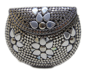 2022 New Party Fashion Women Gold Clutch Clutch Purses Bride and Bridesmaid Handbag Elegant Wristlet Evening Bag for Women - Product Image 1
