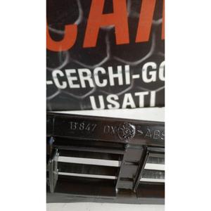 Moldura de Parrilla Delantera para FIAT Panda 4x4 Serie (92>04) 7545854 - Product Image 4