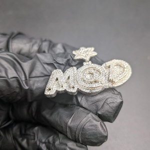 Colgante de Plata de Ley 925 con Diamante Moissanite VVS de Corte Redondo Brillante, Estilo Hip Hop, de Lujo, Personalizado con Letra, para Hombre y Mujer - Product Image 3