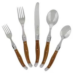 Ensemble de couverts moderne à manche torsadé et fin, collection de couverts élégants pour les repas quotidiens et les événements gastronomiques - Product Image 2
