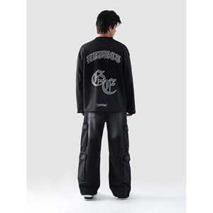 ชุดกีฬาโครมฮาร์ทส์สำหรับเยาวชน เสื้อเจอร์ซีย์และกางเกงขาสั้น ผ้าโพลีเอสเตอร์ระบายอากาศดี  เทคนิคการพิมพ์แบบซับลิเมชั่น เหมาะสำหรับฟุตบอลโดยเฉพาะ - Product Image 3