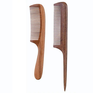 Peigne de coiffure pour femmes à dents fines en bois de pêche antistatique de qualité supérieure bois de santal à la mode pour un usage en salon et à la maison - Product Image 4