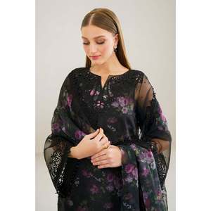 Conjunto de Traje de Mujer en Organza Bordada UF-525 - Product Image 2