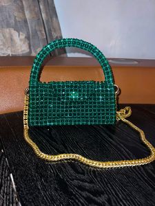 คลัทช์ลูกปัดสำหรับผู้หญิงมีสินค้าจากผู้ผลิตที่ผ่านการตรวจสอบแล้วสำหรับของขวัญงานพรอม - Product Image 2