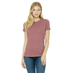 T-shirt élégant à col ajusté pour femmes, matériau de haute qualité sur mesure, parfait pour les tenues décontractées - Product Image 1