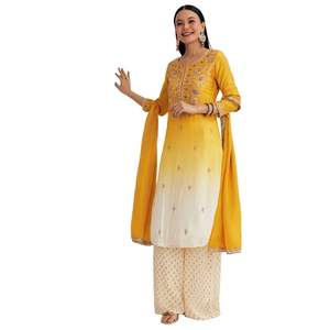 Traje amarillo Ombre Kurta Palazzo con Zardosi y lentejuelas Trabajo Venta al por mayor Mujeres Ropa étnica OEM Fábrica de ropa Proveedor a granel - Product Image 1