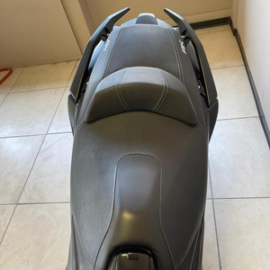 Scooter à essence KYMCO AK 550 ETS - Product Image 3