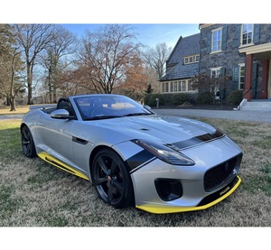 Jagu-ar F-Type 400 Sport AWD Convertible 2018 de uso limpio y certificado - Product Image 1