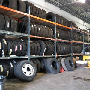 Pneu extérieur neuf PCR 195/65R15 radial pour voiture de tourisme 15 pouces sans chambre à air, remplacement avec garantie de 2 ans - Product Image 3