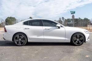 Voiture d'occasion fiable Volvo S60 T6 AWD Inscription 2020 - Product Image 2