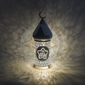 Eid Home Decor Brûleur d'encens en métal Artisanat Motif islamique Logo personnalisé Diffuseur d'encens décoratif en métal pays arabes - Product Image 1