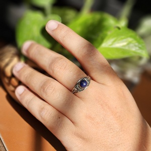 Anillo de plata de hoja de lapislázuli Anillo pequeño ligero para niños para ocasiones de boda y fiesta - Product Image 4