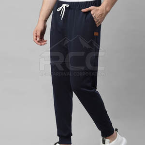 Vêtements de sport en gros Joggers légers Hiver Joggings coupe-vent pour hommes à vendre en ligne - Product Image 1