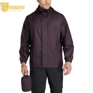 Venta al por mayor de alta calidad ligero de los hombres cortavientos chaqueta Softshell chaqueta transpirable deporte al aire libre cortavientos chaquetas de montaña - Product Image 1