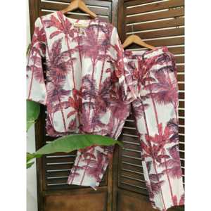 ชุดนอนผู้หญิง Breezy Palm ODM ลายดอกไม้ ผ้าเจอร์ซีย์ ระบายอากาศและให้ความอบอุ่น ไซส์ XS-สำหรับใส่ที่บ้านในฤดูหนาว - Product Image 5