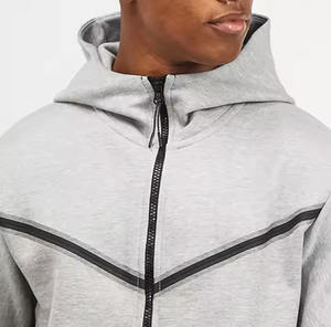 Vente en gros de vestes de sport de haute qualité personnalisées Ensemble sweat à capuche polaire technique Sweat à capuche zippé personnalisé pour hommes - Product Image 3