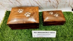 2024 precios más bajos urnas de madera para mascotas urna de madera antigua fabricación india madera de acacia de alta calidad - Product Image 3