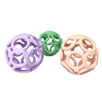 Anneau de dentition souple en silicone de qualité alimentaire en forme de balle pour bébé, jouet de dentition 0-24 mois, cadeau avec option de logo personnalisé