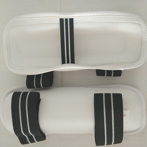 อุปกรณ์ป้องกันแขนและเท้าสำหรับป้องกันมือและเท้าเทควันโด - Product Image 4