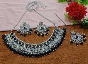 Nuevo diseño AD sin cortar plateado tradicional y de moda perla y Kundan tachonado gargantilla collar conjunto y conjunto de joyas para mujer - Product Image 2