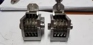 Hydraulikpresse mechanische hochpräzisions-CNC-Serienummernmarkierung mit Schlagpresse und automatischem Zahlenkopf Mini