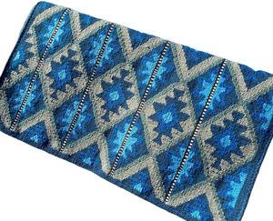 Sous-selle en laine de coupe précise pour la protection du cheval, l'entraînement, l'équitation sportive et les compétitions, avec un look professionnel et une forme précise - Product Image 3