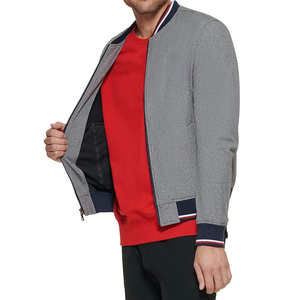 Logo personnalisé Vestes universitaires plaine Hommes Regular Fit Vêtements décontractés pour l'hiver Veste universitaire de qualité - Product Image 3