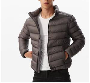 Chaquetas acolchadas universitarias con logotipo personalizado para equipo escolar informal para hombre, tela de poliéster duradera Original para invierno, venta al por mayor de calle principal - Product Image 3