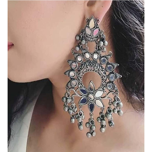 Boucles d'oreilles chandelier de mode Kundan - Product Image 1
