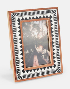 Handcrafted Resin Crafts Bone Inlay <b>Picture</b> <b>Frames</b> Decorative Photo <b>Frames</b> with Intricate Bone Inlay Design - Product Image 3