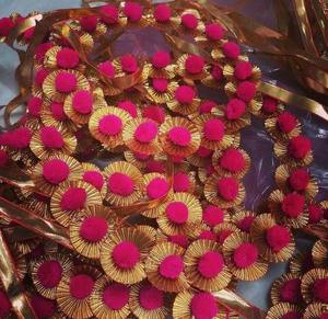 ทรงกลม gota สายแขวนผนังสําหรับตกแต่งเพดาน กระจกสวยงาม gota pom pom มงกุฏ สําหรับฉากหลังเวที - Product Image 1